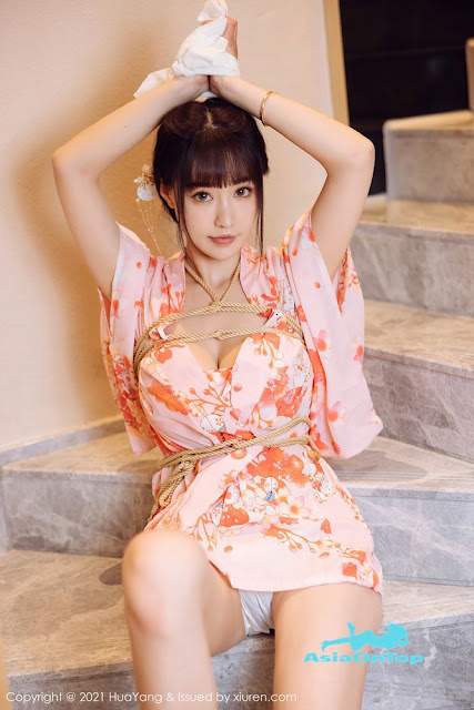 HuaYang – Vol 463 Zhu Ke Er (朱可儿Flower)