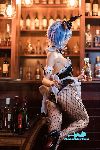 Coser@水淼Aqua Vol.025: 蕾姆 兔女郎  Rem Bunny