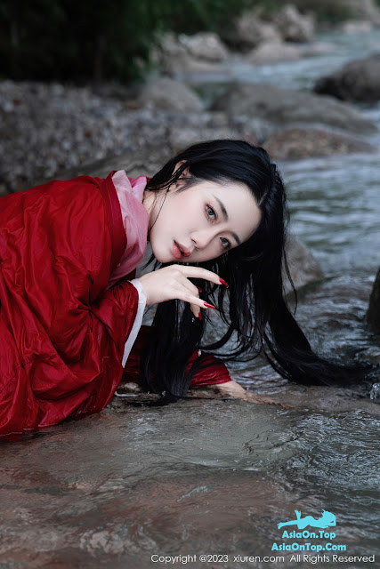 XIUREN No 7295 – Yan Li Ya Yuliya (严利娅Yuliya)