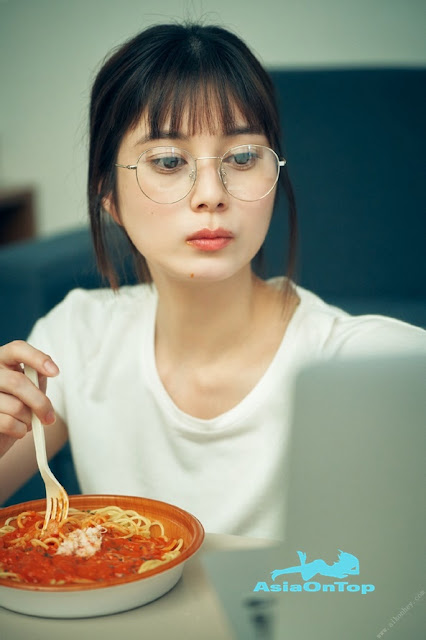 SPA Photobook 2021-12-21 Sakurako Okubo 大久保桜子 Nice upset 素敵な番狂わせ