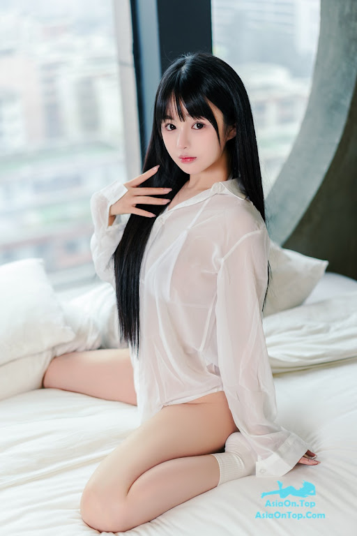 Coser@桜井宁宁: 男友衬衫 (Boyfriend Shirt)