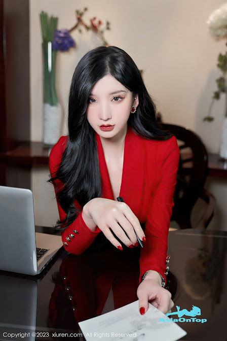 XIUREN No 6101 – Zhou Yan Xi (Carol周妍希)