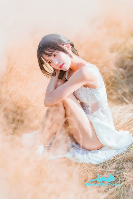 Coser@桜桃喵 Vol.012: 冬眠2018系列-白裙(上)