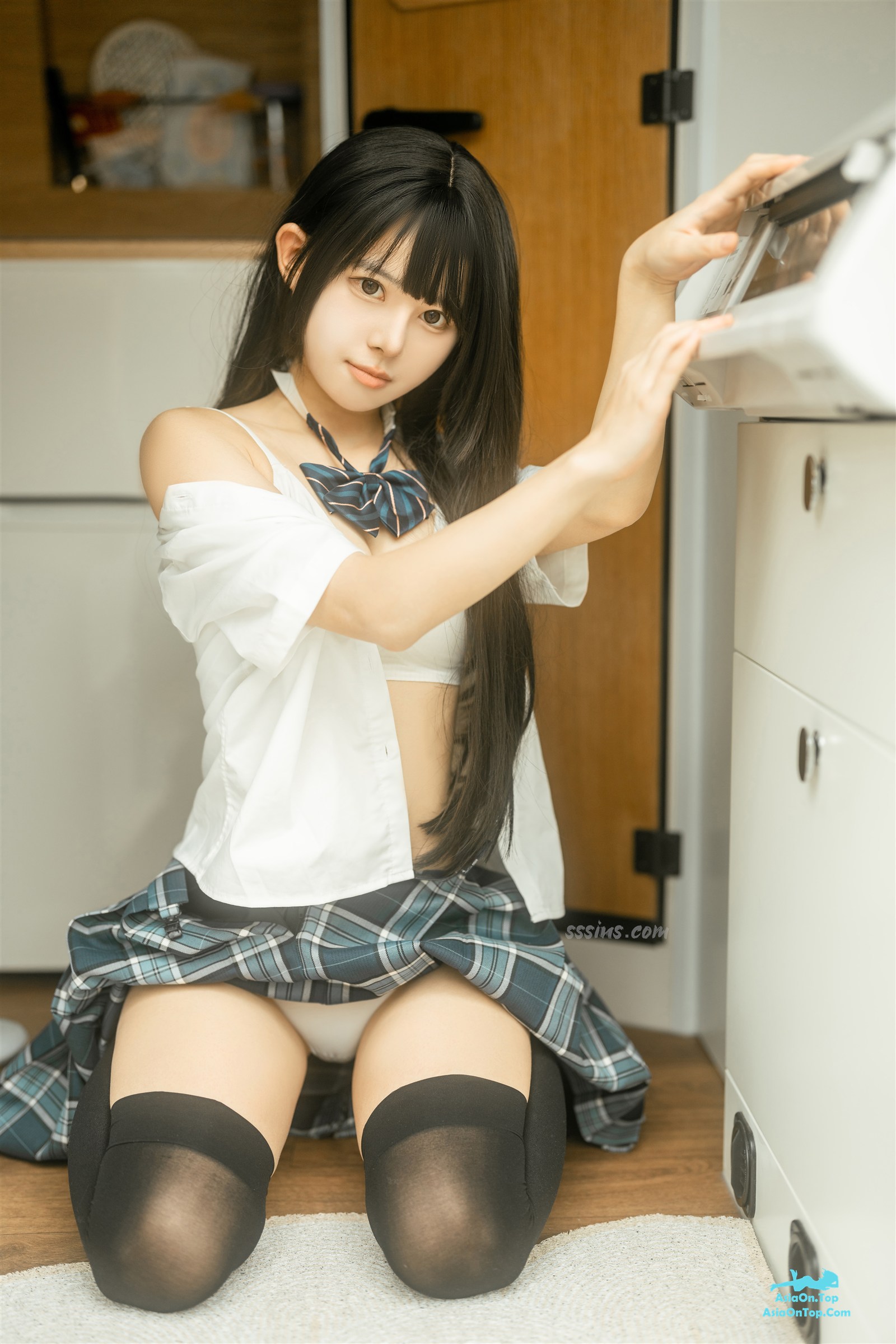 Coser@rua阮阮 – 房车JK