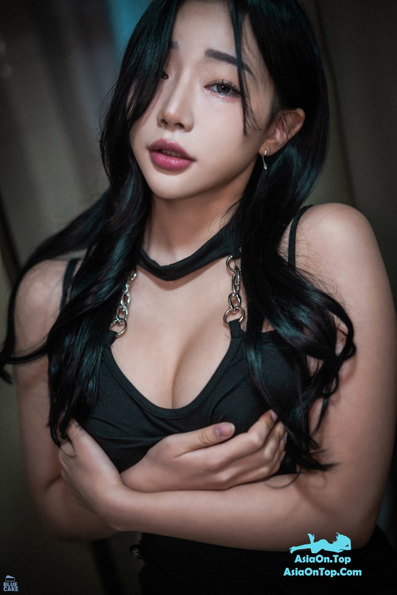 BlueCake NewBom – Night With Me