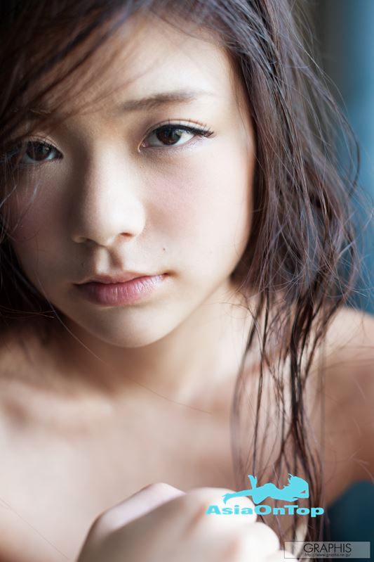 [Graphis] Special Girls Gravure 2012-10-26 Special Gallery 03 – Kana Tsuruta Gallery
