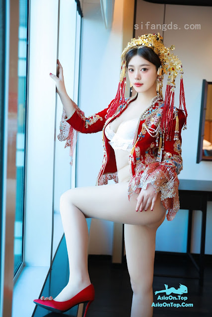 XR Uncensored Dan Dan Bao 蛋蛋宝 – R18 秀人网模特 秀禾服