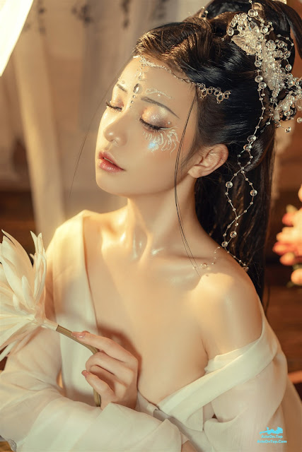 Coser@爆机少女喵小吉 (Nekokoyoshi) – 天道 | The Demon God’s Daughter (Nekokoyoshi)