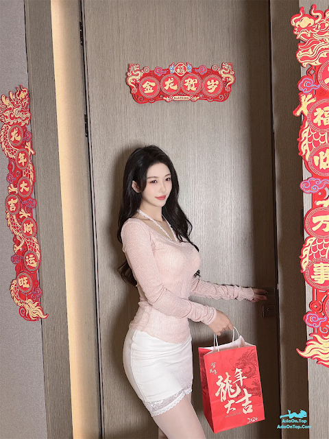 Coser@抖娘-利世 – 龙年大吉 | Coser@DouNiang – Rishu – Long Year Auspicious