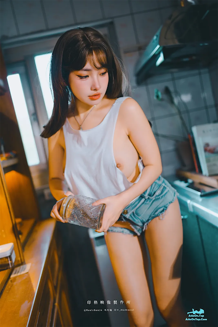 Coser@慕慕Momo – 新婚後不斷誘惑我的妻子 | Coser@慕慕Momo – My Newlywed Wife Keeps Seducing Me