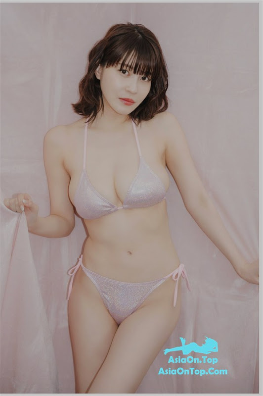 Photobook トレデジ写真集 Vol.2 Asuka Kishi 岸明日香