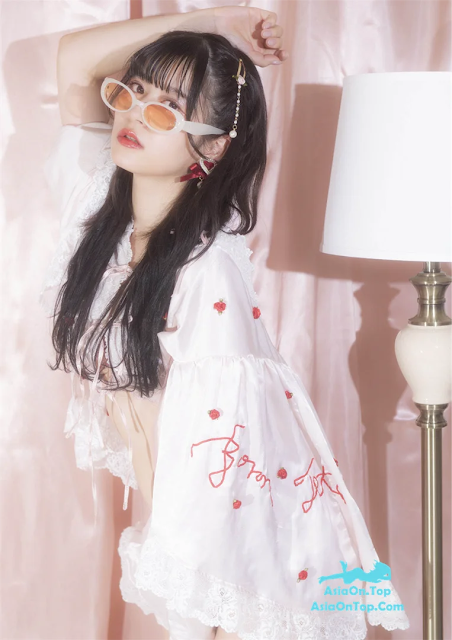 [JP] Amane Tsukiashi (月足天音) – Amane