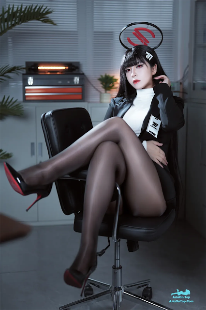 Coser@半半子 – 碧蓝档案 调月莉音 | Coser@半半子 – Blue Archive 调月莉音