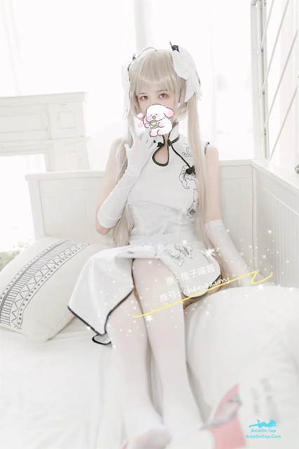 Coser@橙子喵酱 – 穹妹旗袍 | Coser@OrangeCatMeow – Qiong Mei Qipao