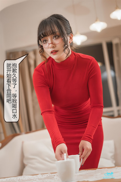 Coser@洛璃LoLiSAMA – 隔壁太太 | Coser@罗利lolisama – Mrs. Next Door