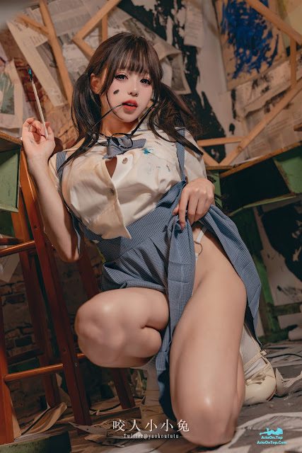 Coser@黏黏团子兔 – 未成名画作