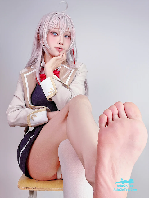 Coser@水淼Aqua – 邻桌艾莉 | Coser@ShuimiaoAqua – Next Door Eli