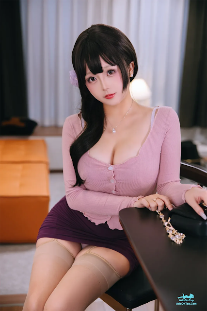 Coser@日奈娇 – 小妈 | Coser@Hinajou – Little Mom