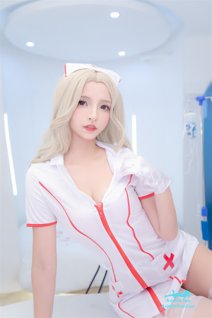 Coser@神楽坂真冬 Vol.084 绝对企画-白丝护士《心身バランス》