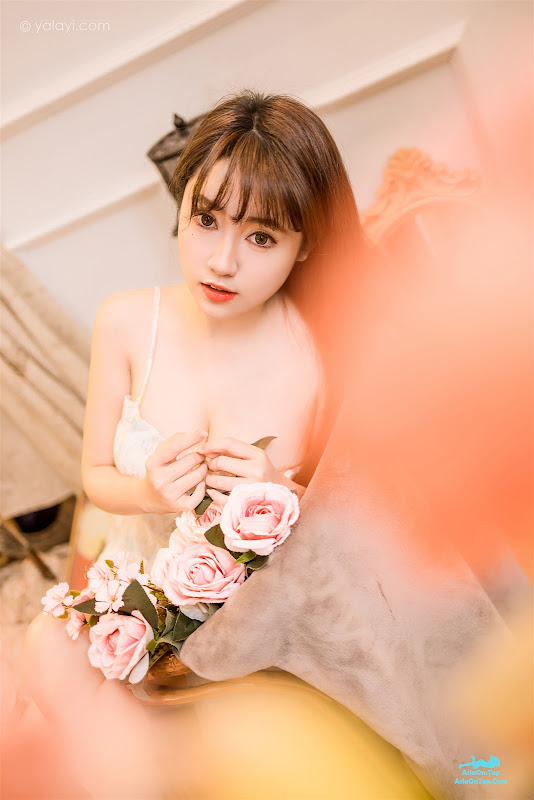 YaLaYi雅拉伊 Vol.992 Yu Yi