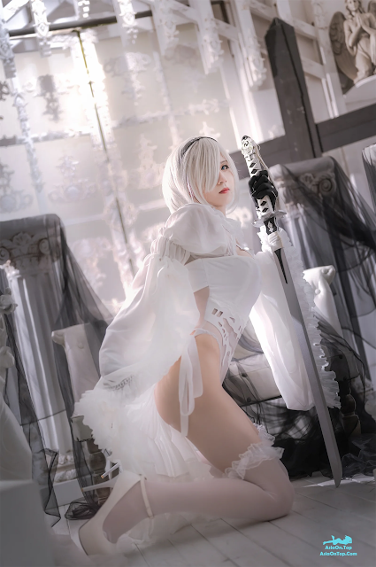 Coser@桜满三时 – 2B花嫁