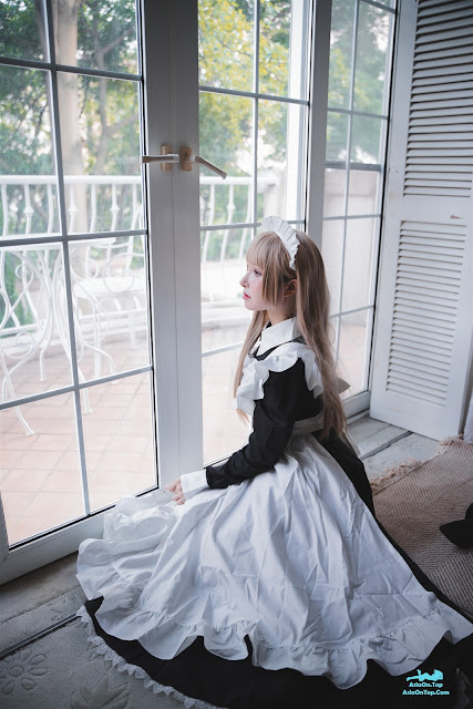Coser@一千只猫薄禾 – 女仆 | Coser@Thousand Cats Thin Grass – Maid Wait, let me correct that translation to be more accurate for the coser name: Coser@Yiqianzhi Maobohe – Maid Actually, for Chinese coser names, typically the pinyin or a proper translation is used. Let me provide the most standard translation: Coser@Yiqianzhi Maobohe – Maid Or if translating the name literally (though coser names are usually kept in pinyin): Coser@A Thousand Thin Cats – Maid