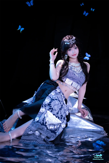 Coser@千反田鹿子 – 苗疆蓝蝶 | Coser@Riko Senbada – Miaojiang Blue Butterfly