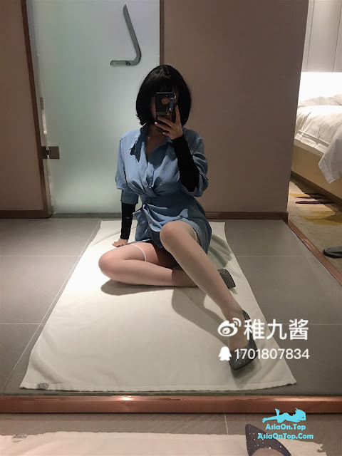 Coser@小稚九酱 – 工装少女 | Coser@Xiaozhijiujiang – Workwear Girl