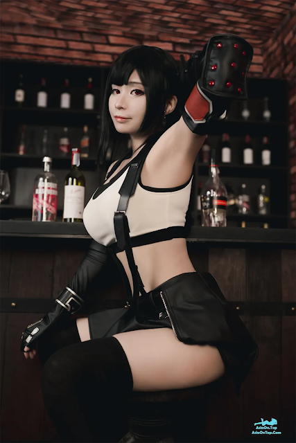 Coser@MeenFox – Tifa Lockhart Photobook Digital (Remake and Sexy)