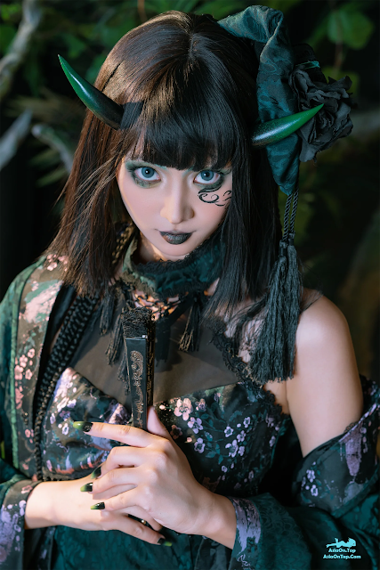 Coser@云溪溪 (Yunx1x1) & 奶桃 – 小舞 伊蒂尔·影 | Coser@Yunxixi (Yunx1x1) & Naitao – Xiao Wu Ethel·Shadow