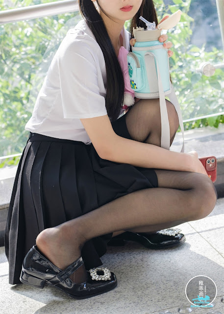 Coser@稚乖画册 – 夜夜 逛街13d黑丝