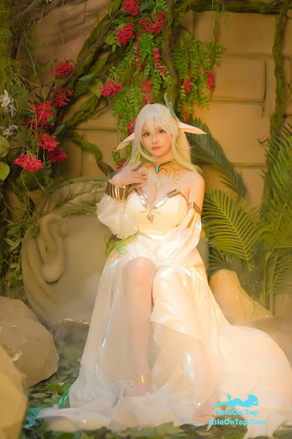 Coser@前羽_rr – 大慈树王 | Coser @QianYurr – Greater Lord Rukkhadevata