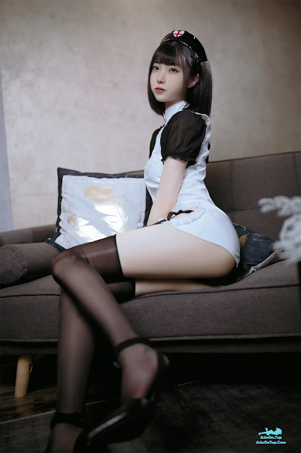 Coser@许岚LAN – 黑丝护士 | Coser@Xu LanLAN – Black Silk Nurse