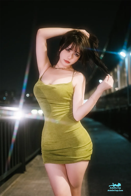 Coser@Tina很妖孽呀 – 绿色连衣裙 | Coser@Tina is So Seductive – Green Dress