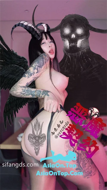 Coser@九条南无 – 抖音颜值女神 2.9 最新高价福利 | Coser@Kujō Minami – TikTok Beauty Goddess 2.9 Latest High-Price Bonus