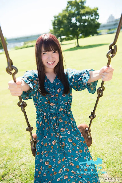 [JP] Rin Hatsumi (初美りん) – [Graphis] Gals No.421 Look at me! | Rin Hatsumi – [Graphis] Gals No.421 Look at me!