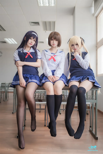 Coser@白金Saki – 三个女仆 | Coser@White Gold Saki – Three Maidens