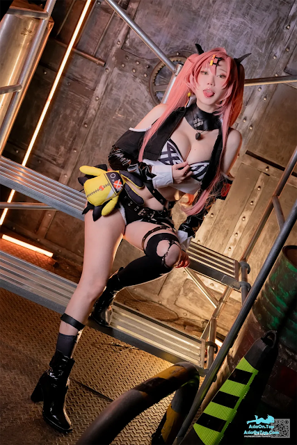 Coser@Sameki – Nicole (Zenless Zone Zero)