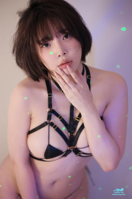 Kang In-kyung (강인경) – Halloween